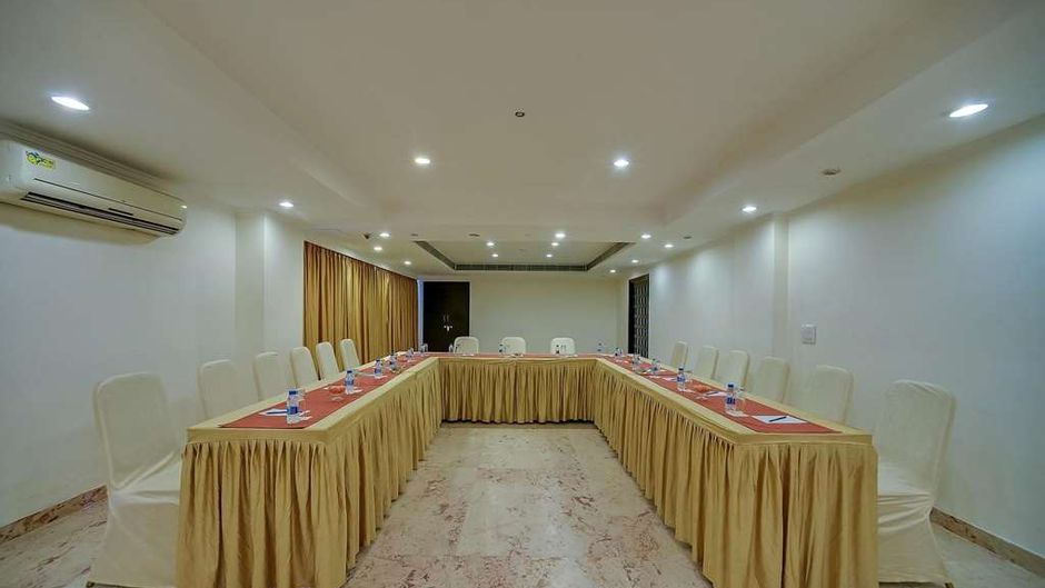 Royal Sarovar Portico Meeting