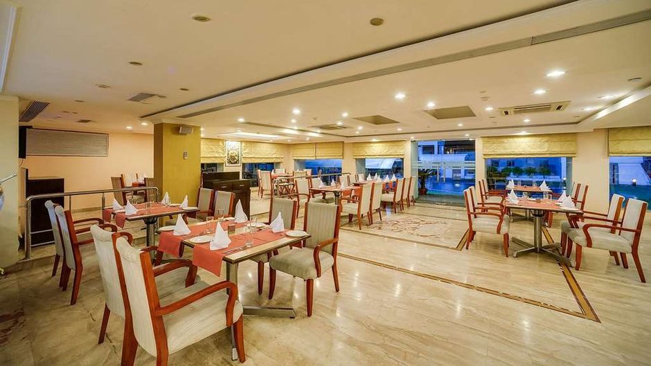 Royal Sarovar Portico Restaurant