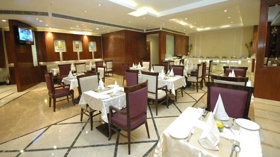 Sarovar Portico Jaipur Restaurant