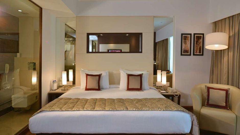 Majestic Court Sarovar Portico Room