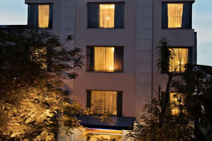 Sarovar Portico Naraina