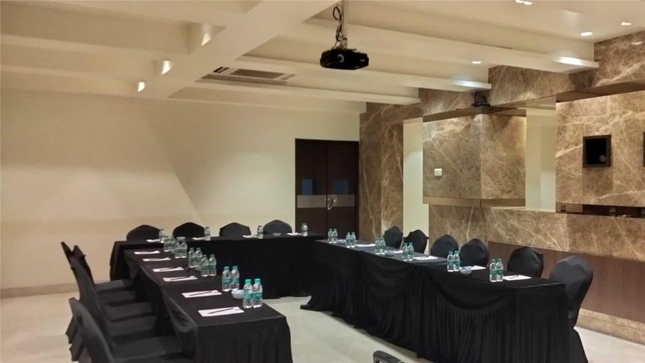 Residency Sarovar Portico Meeting