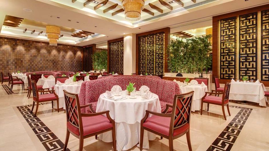 Balaji Sarovar Premiere Restaurant
