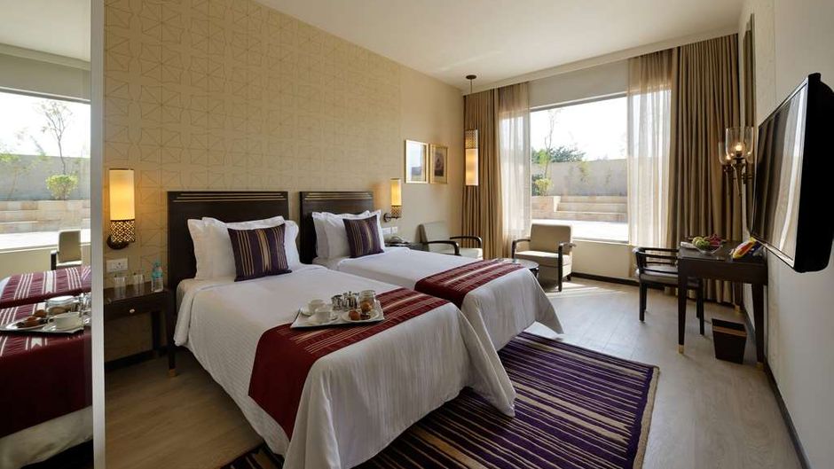 Marasa Sarovar Premiere Room