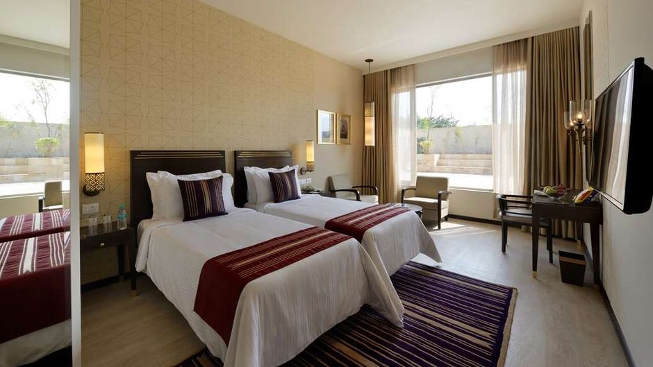 Marasa Sarovar Premiere Room