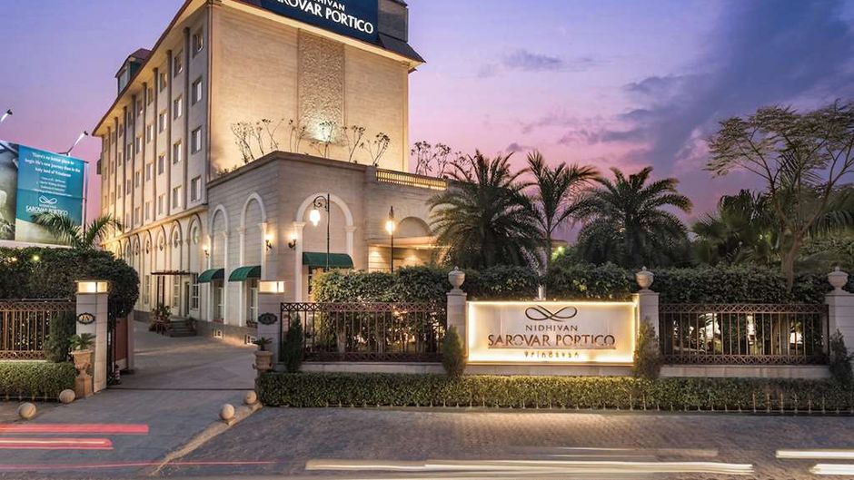 Nidhivan Sarovar Portico Exterior