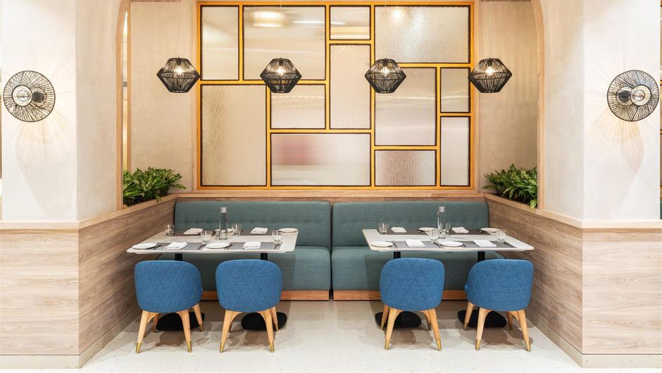 Nidhivan Sarovar Portico Restaurant