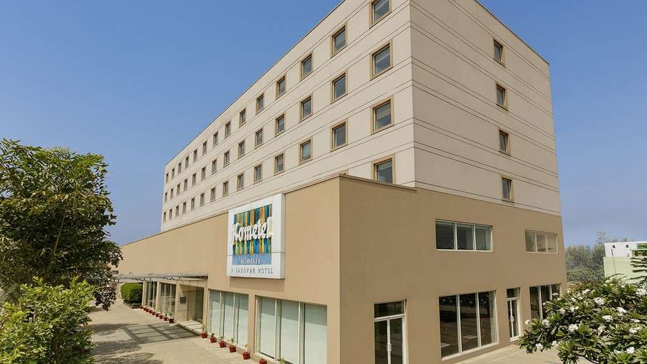 Hometel, Roorkee Exterior