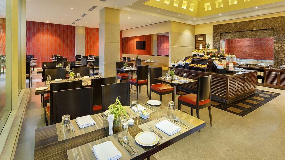 Hometel, Roorkee Restaurant
