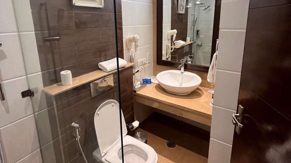 Golden Sarovar Portico Amritsar Room