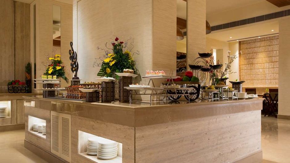 Singhania Sarovar Portico Restaurant