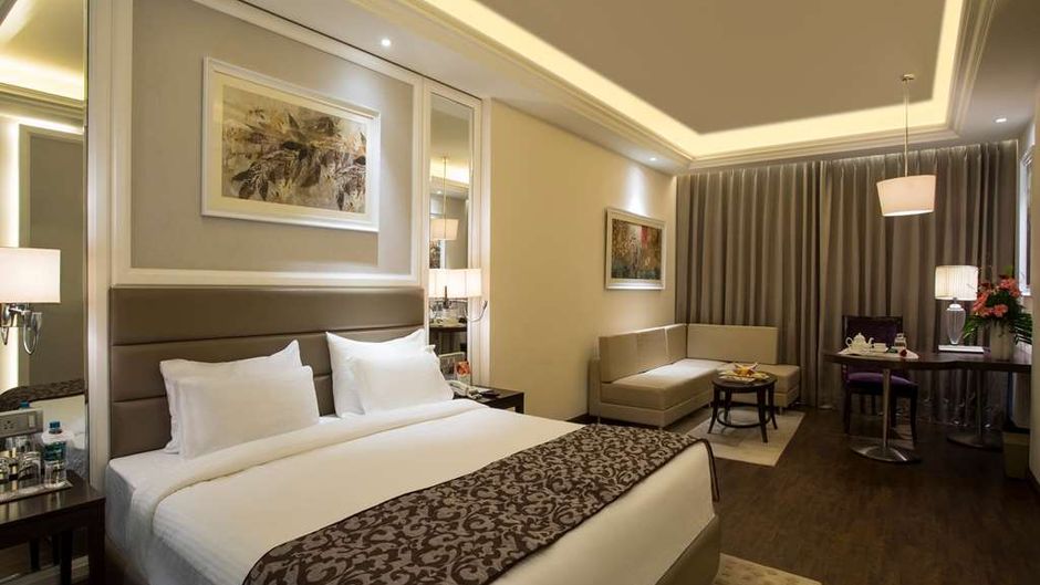 Singhania Sarovar Portico Room