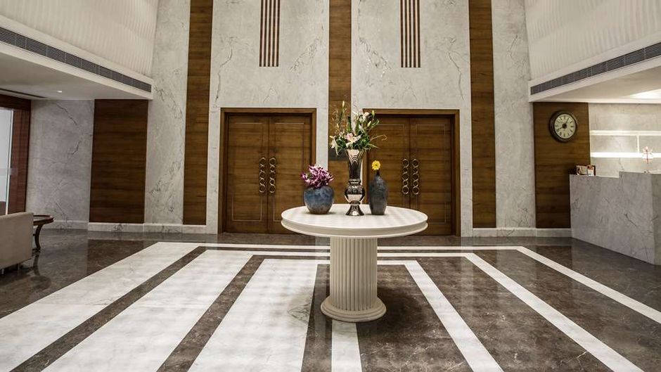 Singhania Sarovar Portico Lobby
