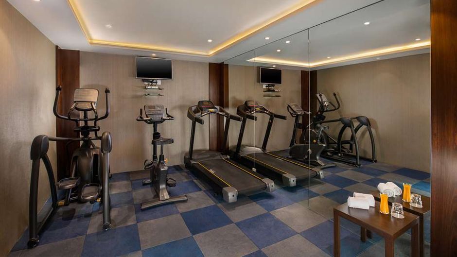 Nirvana Sarovar Portico Health
