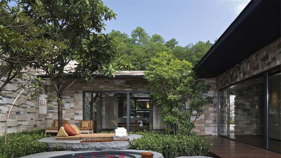 The Lost Stone Hotel Suite