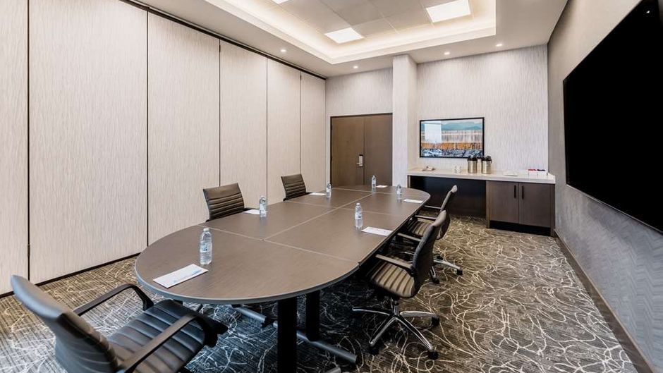 Hyatt House Winnipeg Southwest Meeting