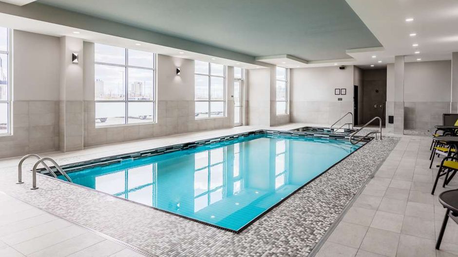 Hyatt House Winnipeg Southwest Pool