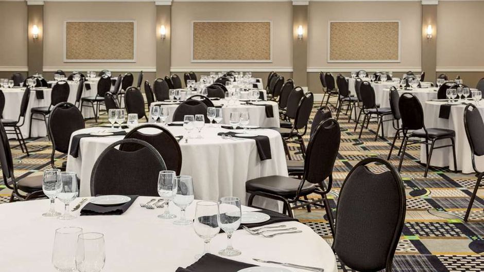 Royal Hotel Edmonton Airport Trademark Ballroom
