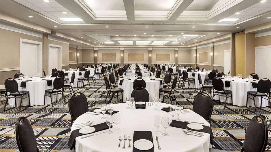 Royal Hotel Edmonton Airport Trademark Ballroom