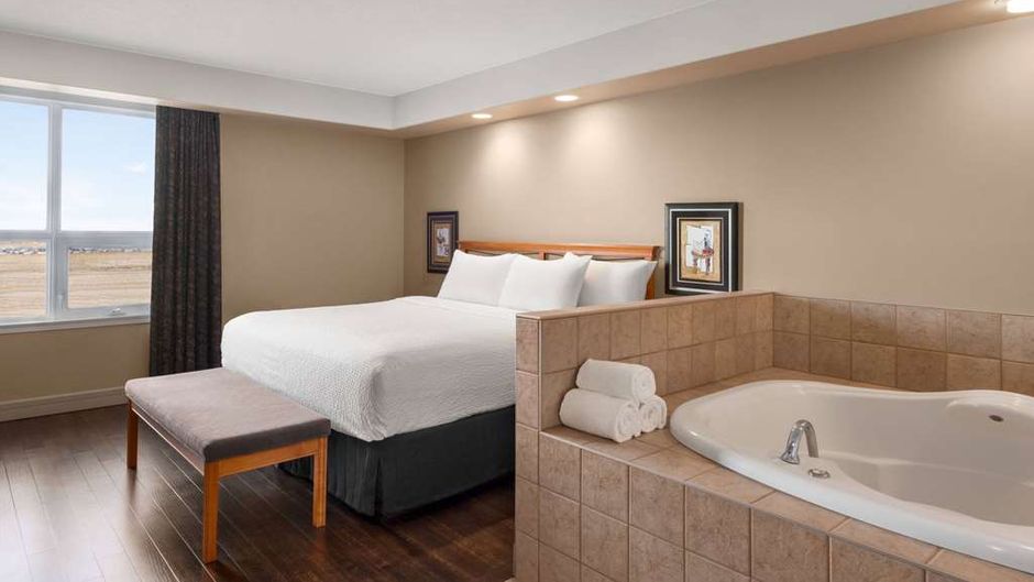 Royal Hotel Edmonton Airport Trademark Room