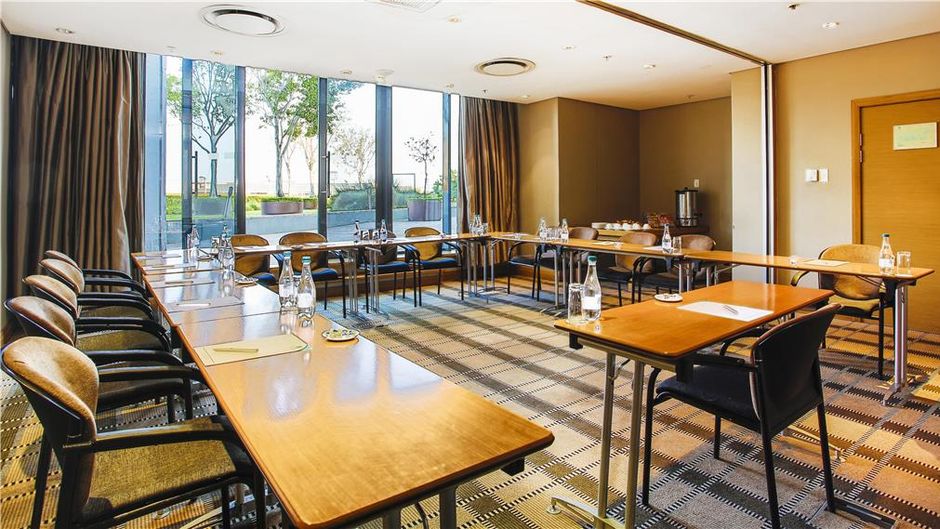 RH Hotel Pretoria Meeting