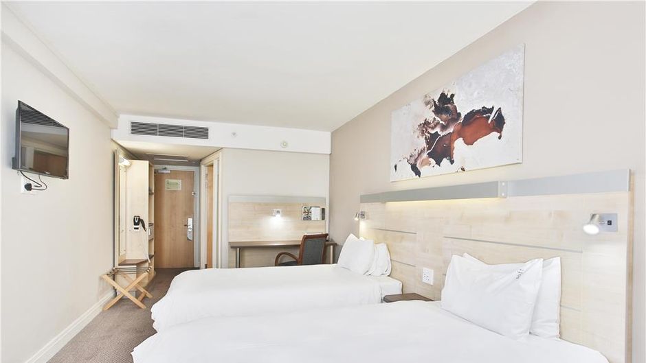 RH Hotel Pretoria Room