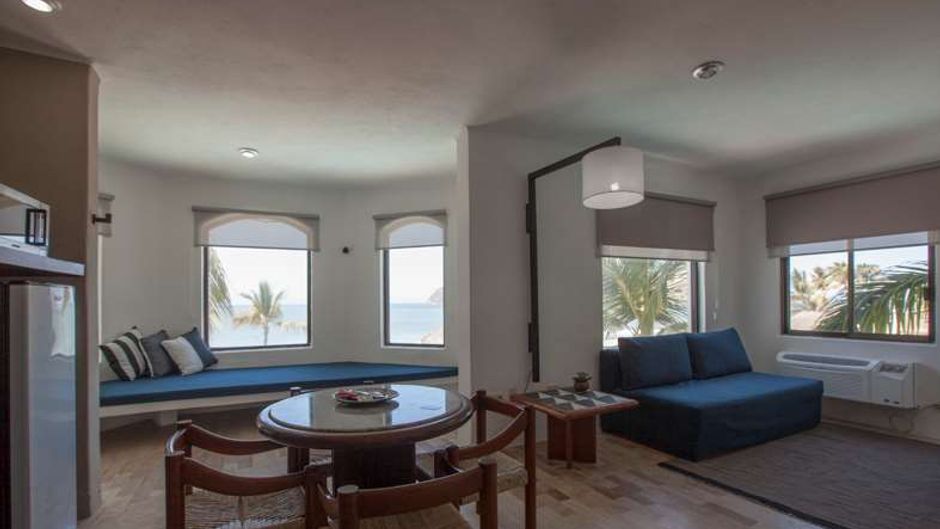 Gaviana Resort Suite