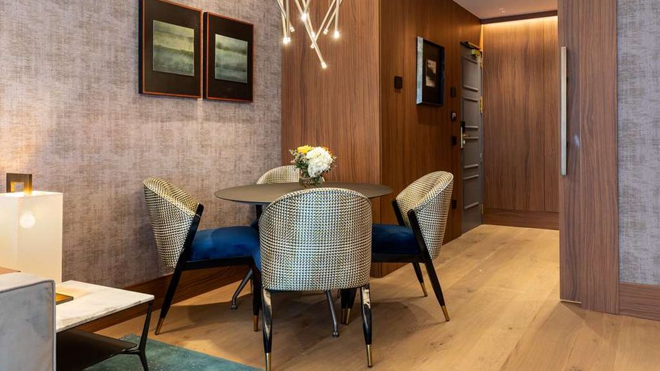 Wellington Hotel Suite