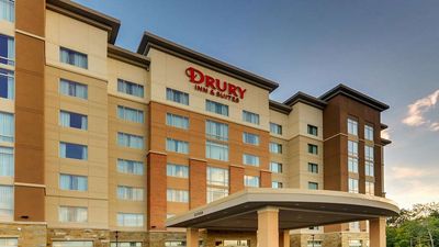 Drury Inn & Suites Cleveland Beachwood