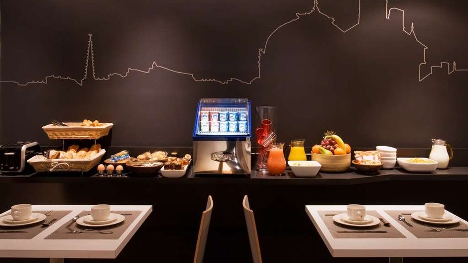 Bailli de Suffren Eiffel Restaurant