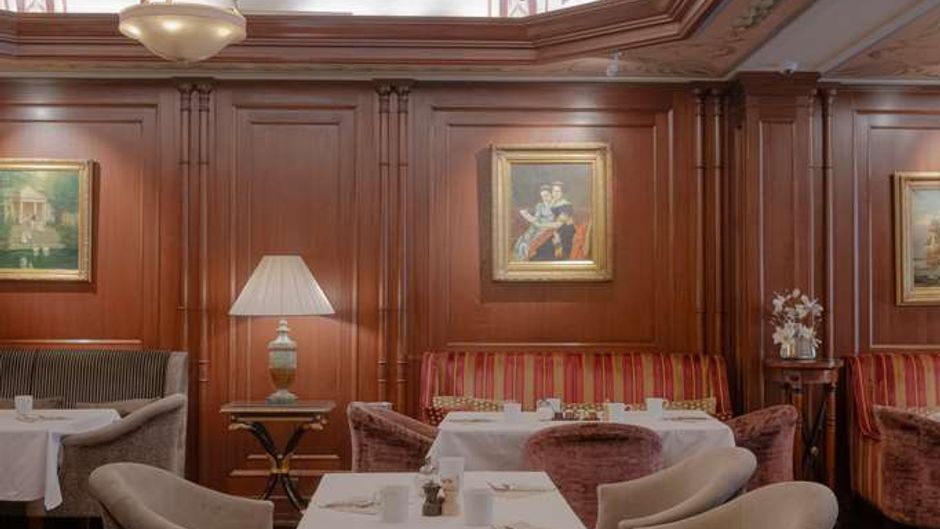 Hotel Napoleon Restaurant