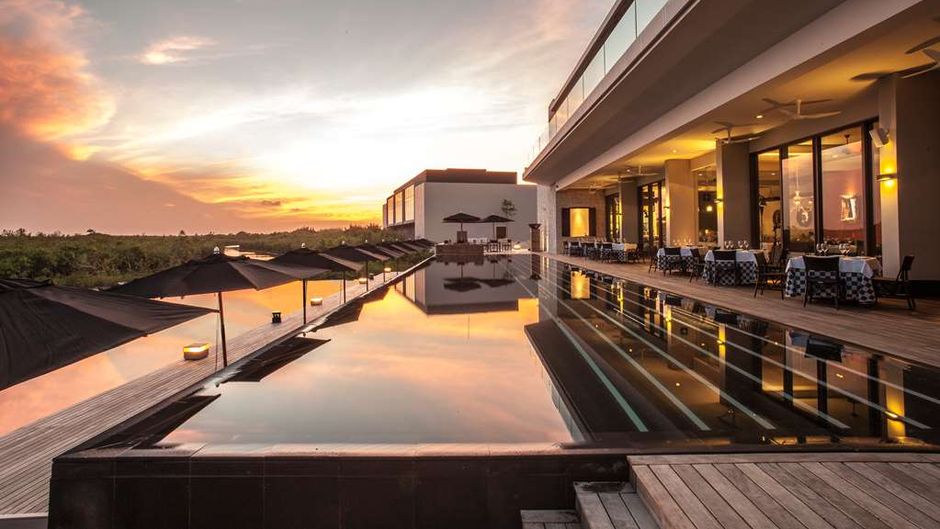 Nizuc Resort & Spa Pool