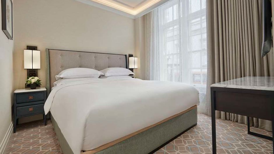 Great Scotland Yard Hotel Room