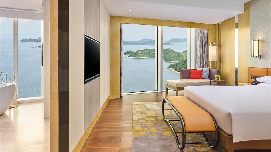 Hyatt Regency Shenzhen Yantian Suite