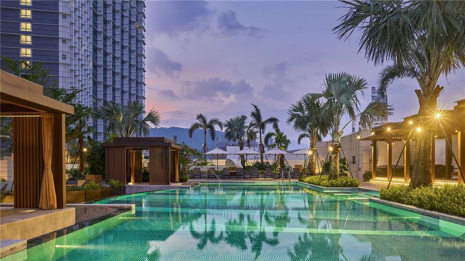 Hyatt Regency Shenzhen Yantian Pool
