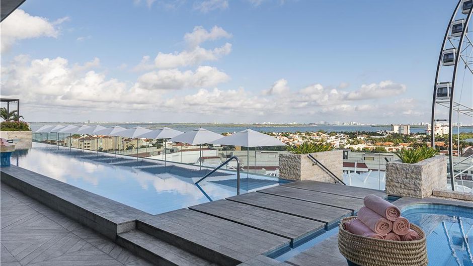 Canopy by Hilton Cancun La Isla Pool