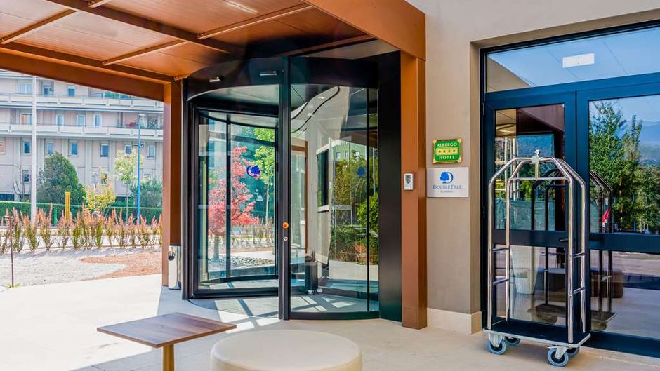 DoubleTree by Hilton Brescia Exterior