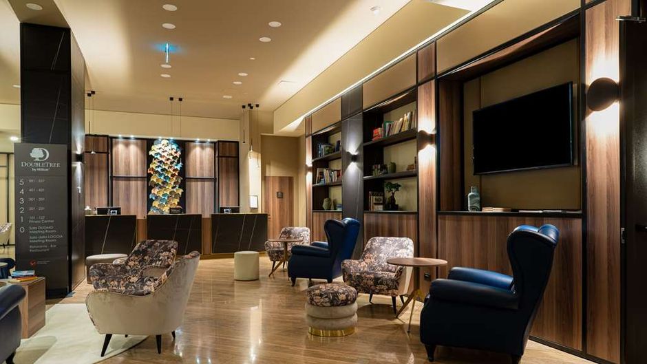 DoubleTree by Hilton Brescia Lobby