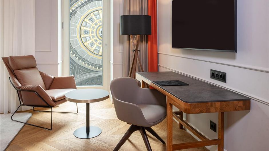 Radisson Collection Hotel, Basilica Room