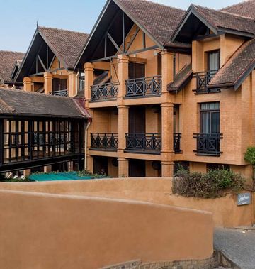 Radisson Hotel Tamboho Waterfront Antana