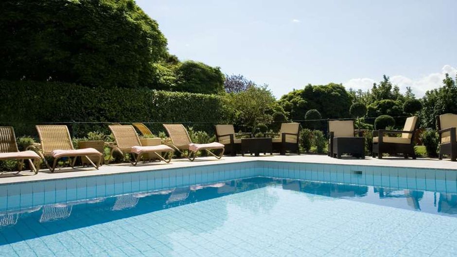 Hotel Angleterre & Residence Pool