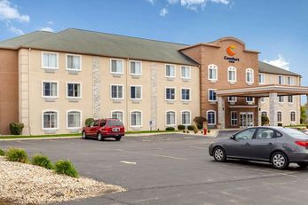 Comfort Inn DeKalb