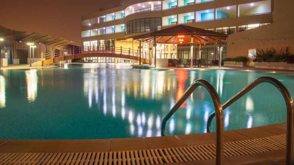 Al Reem Hotel Pool