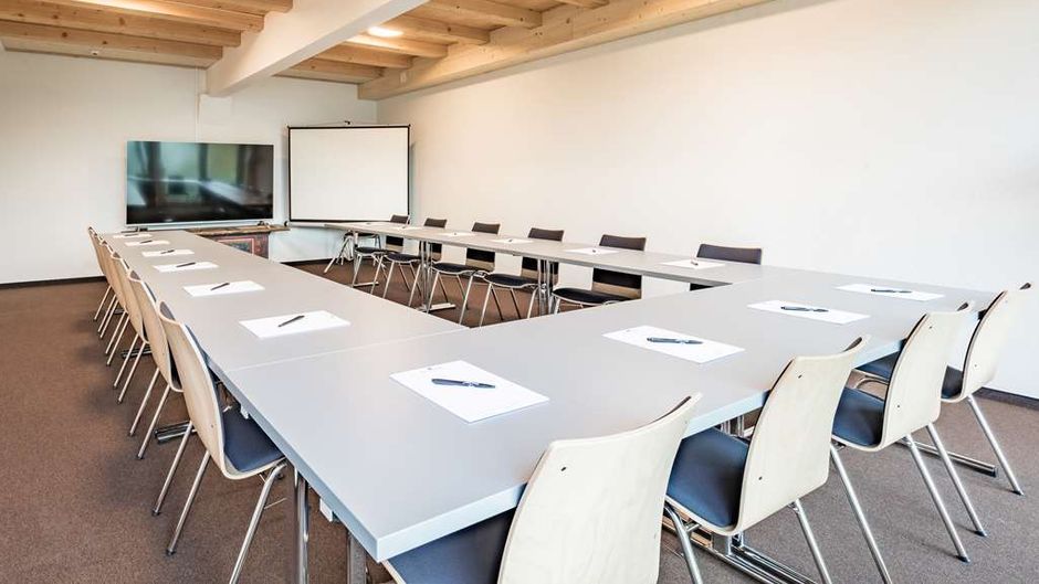 TOP Rinderberg Swiss Alpine Lodge Meeting