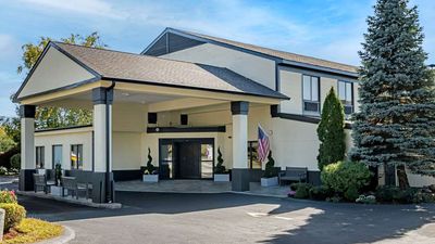 Clarion Inn