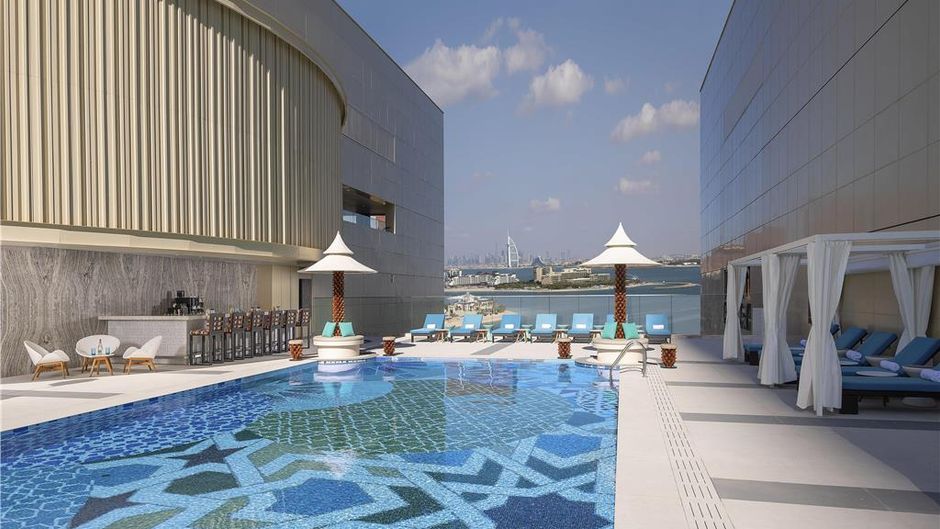 ANdAZ Dubai The Palm Pool