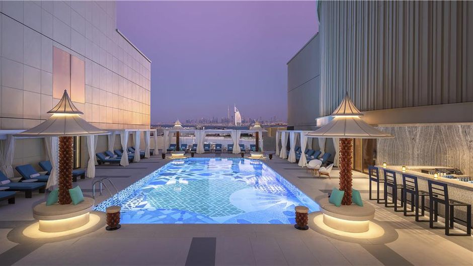 ANdAZ Dubai The Palm Pool