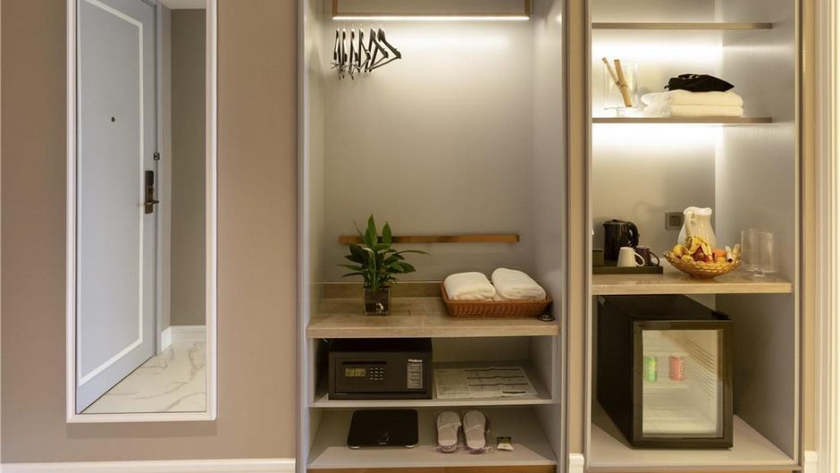 Mercure Taiyuan E Tech Room