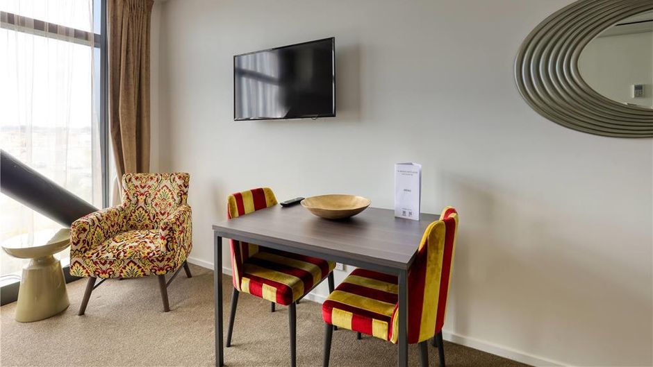 Ramada Stes by Wyndham Pacific Centre Room