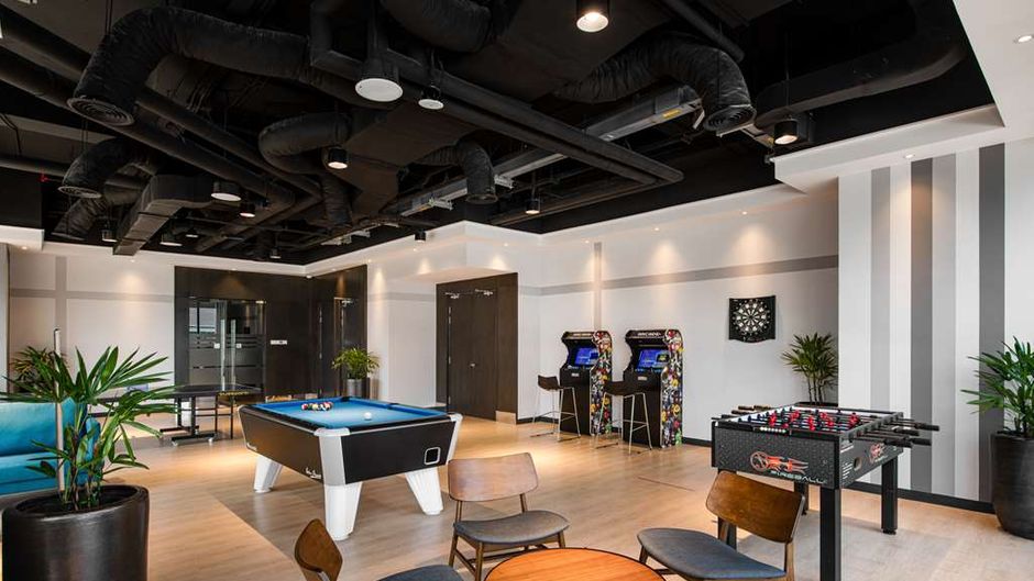 Komune Living Room
